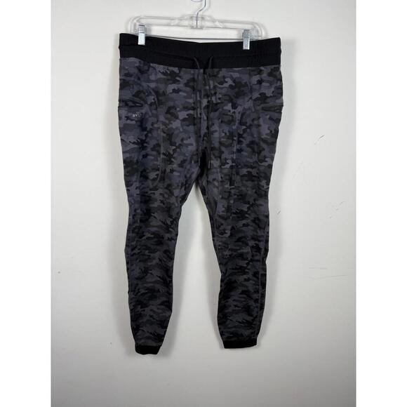 Bylt Basics Elite+ Joggers Black Camo XXL - Picture 1 of 6